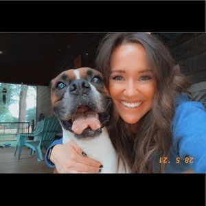 Meet your Posher, Lyndsee